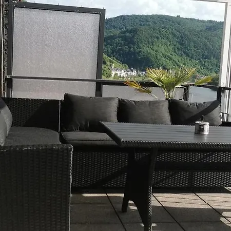 Ferienwohnung Moselterrasse Zell an der Mosel Exterior photo